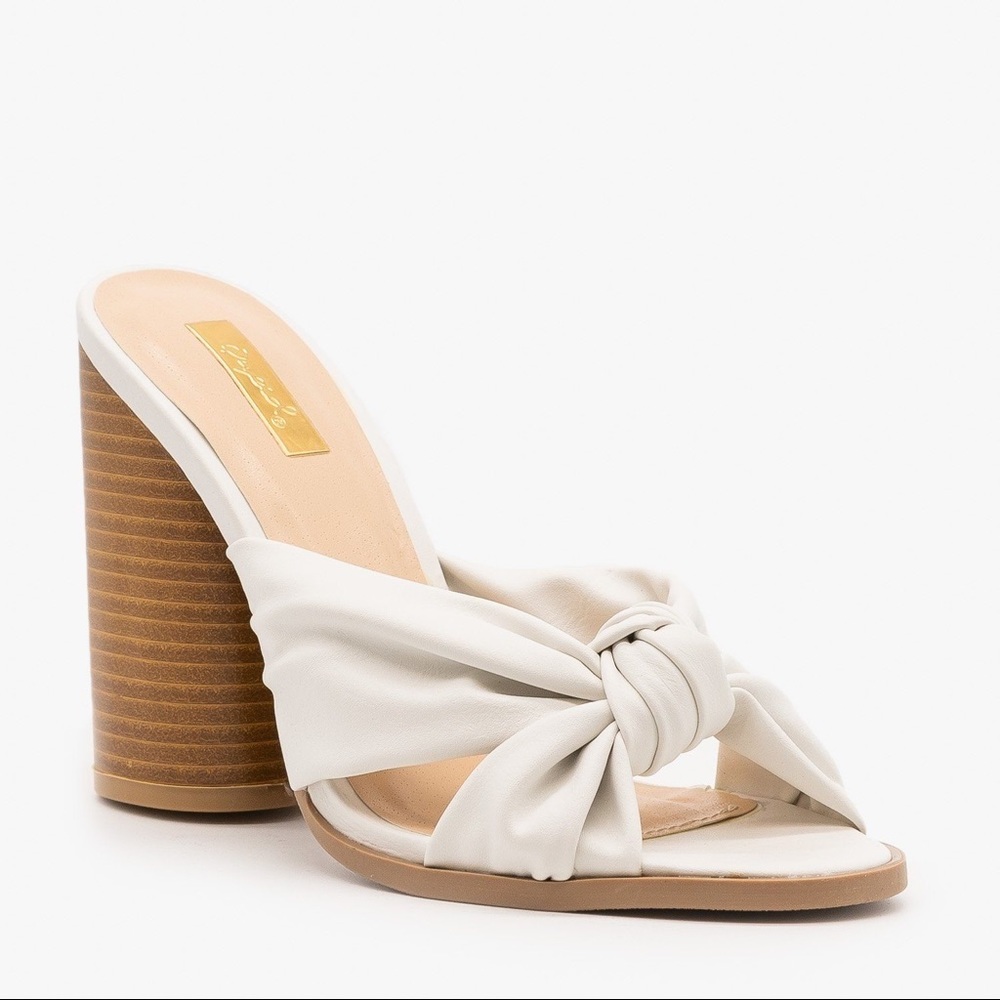 White Knotted Heels